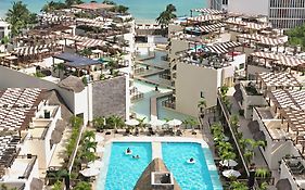 Aldea Thai Downtown Oceanview Residences